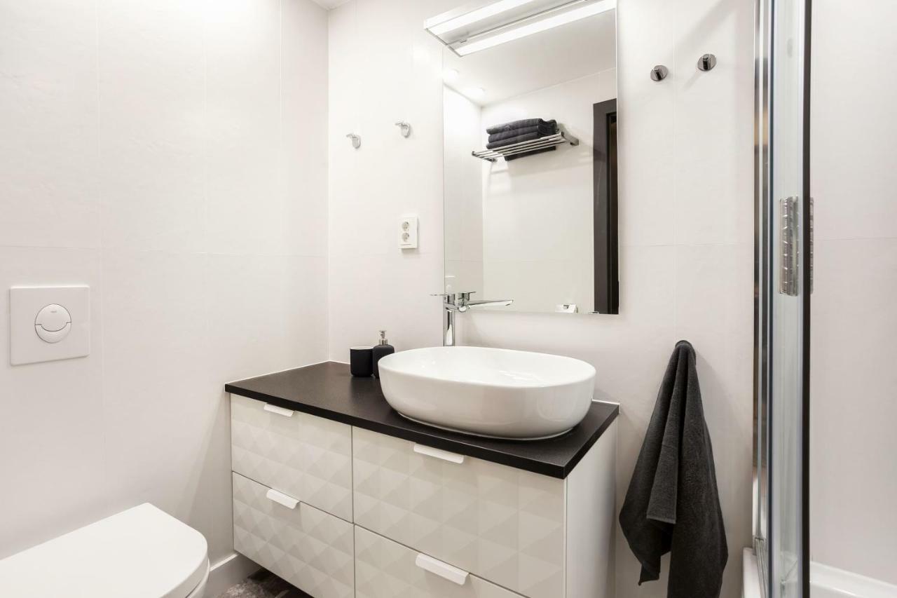Luxury For Everyone - Hills Park Lux Apartments 2 فيلنيوس المظهر الخارجي الصورة